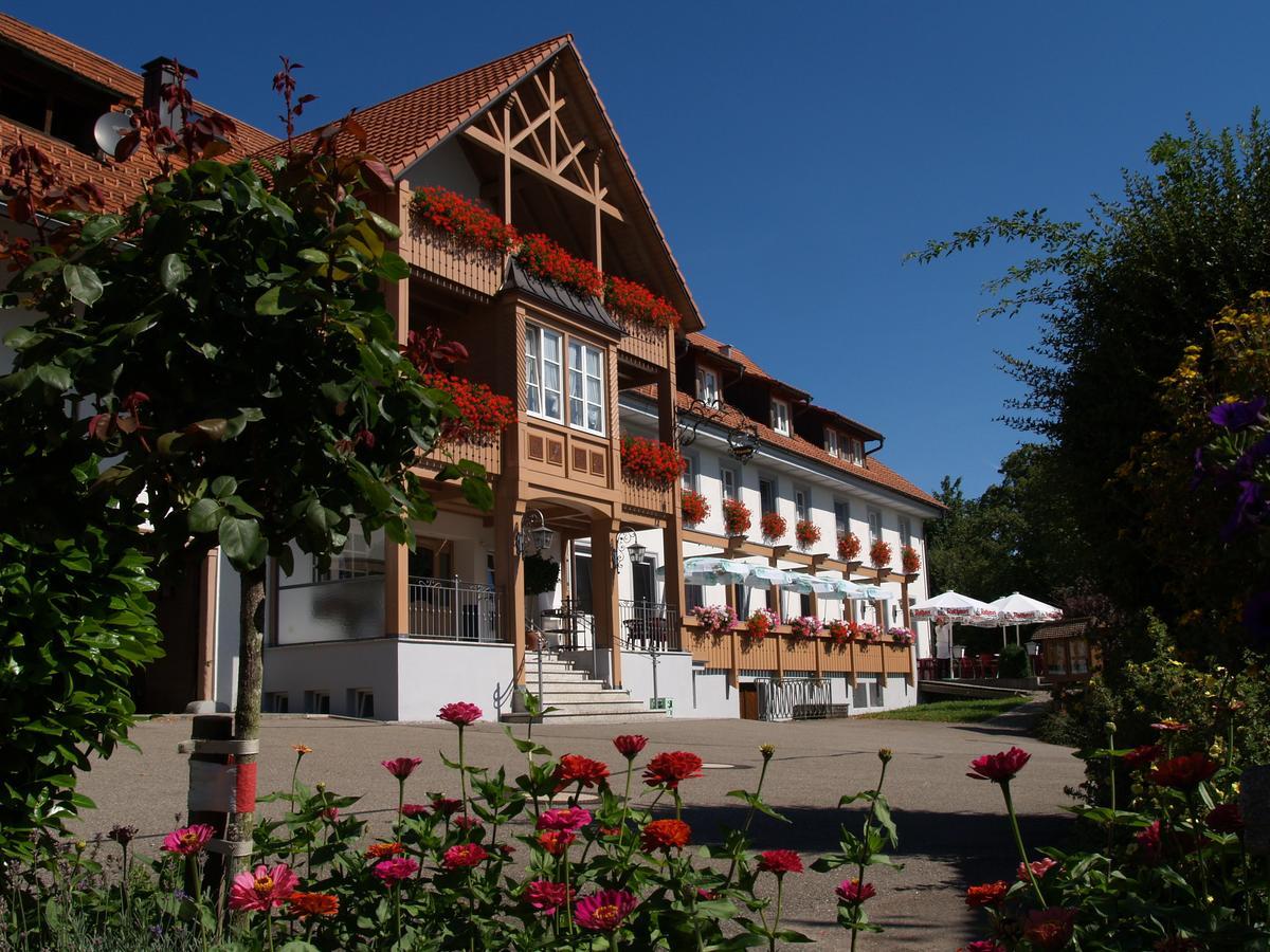Landgasthof Roessle Uhlingen-Birkendorf Εξωτερικό φωτογραφία